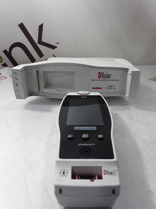 Masimo Masimo Radical 7 Pulse Oximeter w/ Base Patient Monitors reLink Medical