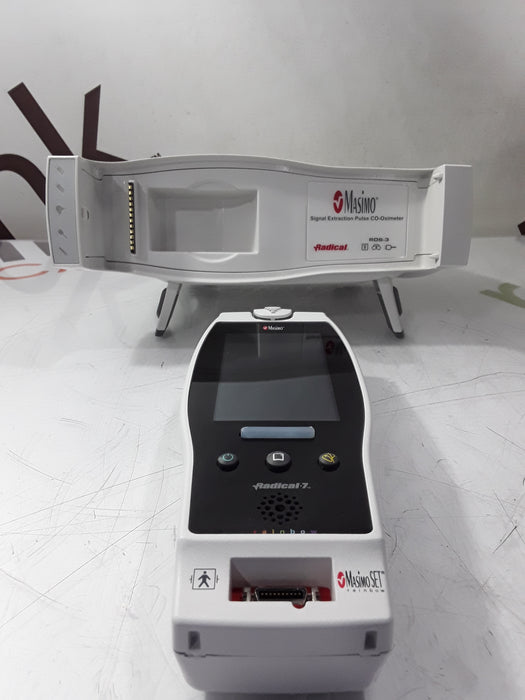 Masimo Masimo Radical 7 Pulse Oximeter w/ Base Patient Monitors reLink Medical