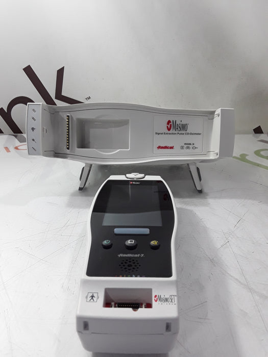 Masimo Masimo Radical 7 Pulse Oximeter w/ Base Patient Monitors reLink Medical