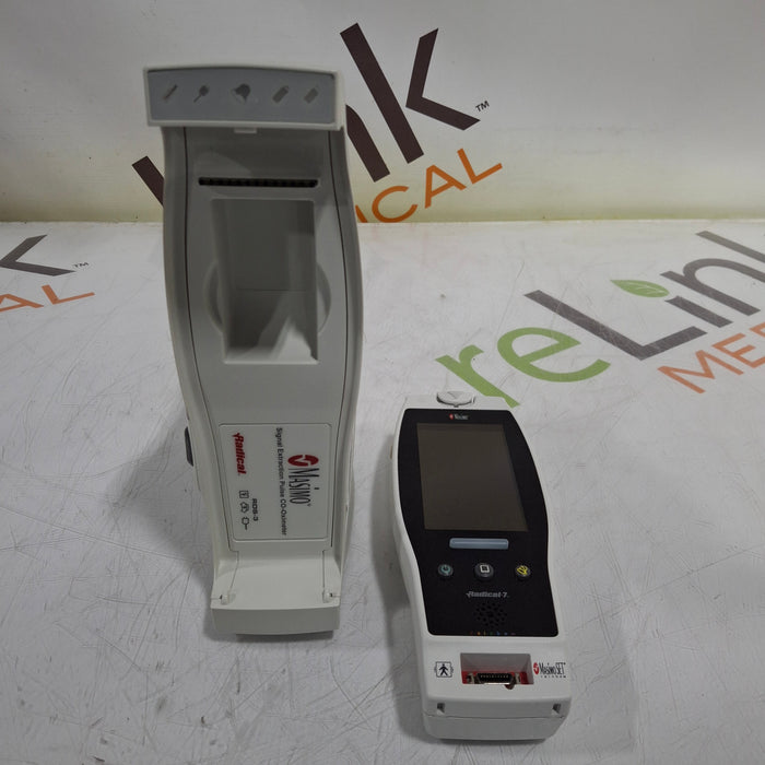 Masimo Radical 7 Pulse Oximeter w/ Base