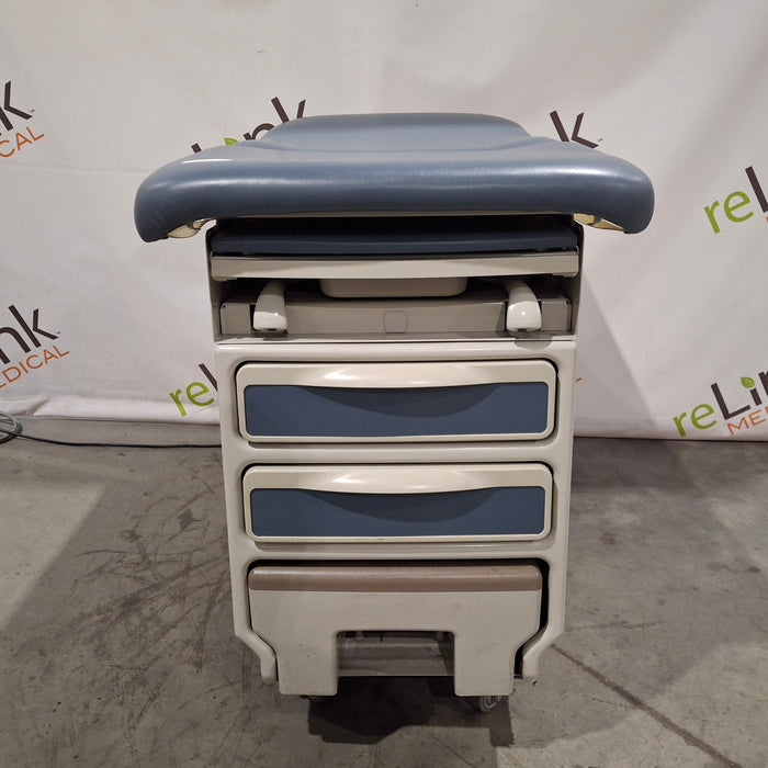 Midmark Midmark 204 Exam Table Exam Chairs / Tables reLink Medical