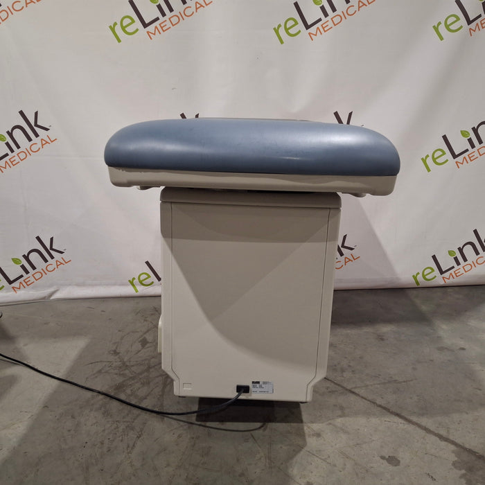 Midmark Midmark 204 Exam Table Exam Chairs / Tables reLink Medical