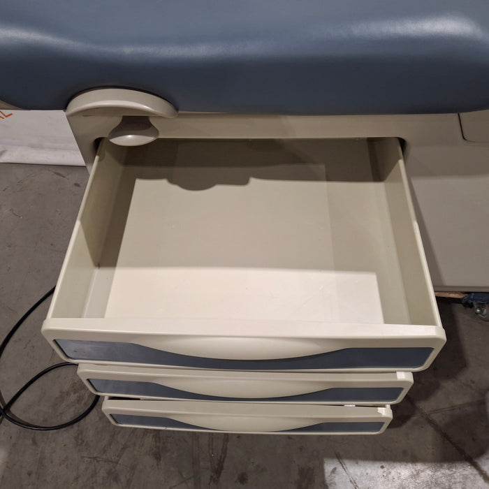 Midmark Midmark 204 Exam Table Exam Chairs / Tables reLink Medical