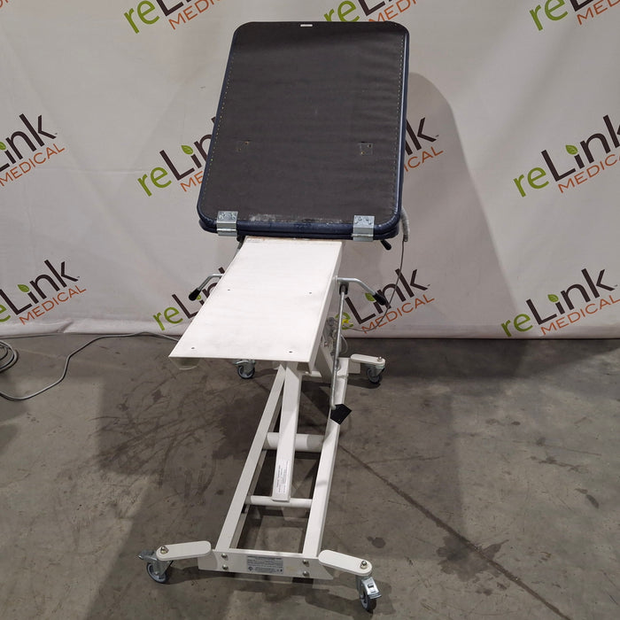 Armedica Performa 3-Section Treatment Table