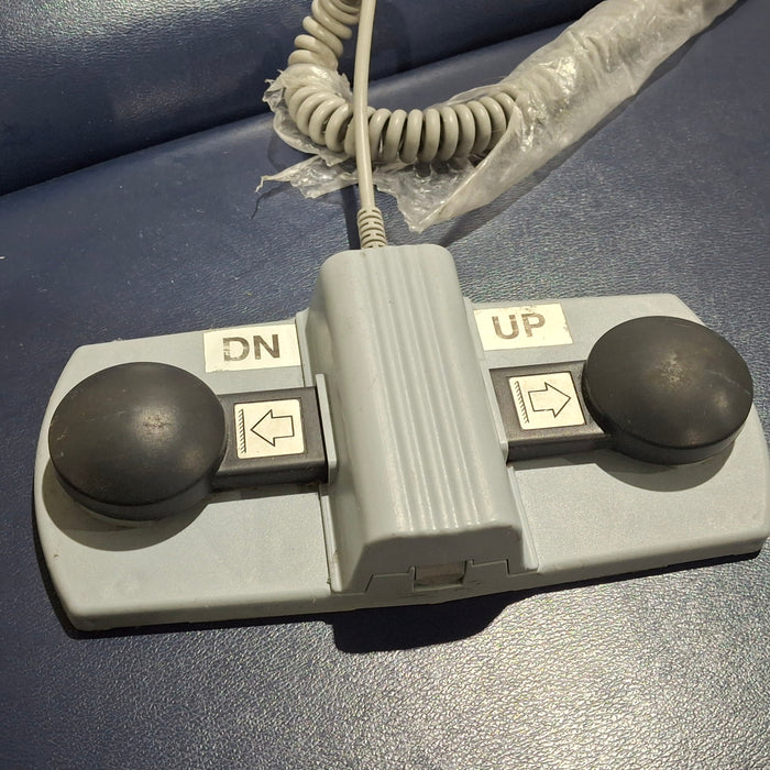 Armedica Performa 3-Section Treatment Table