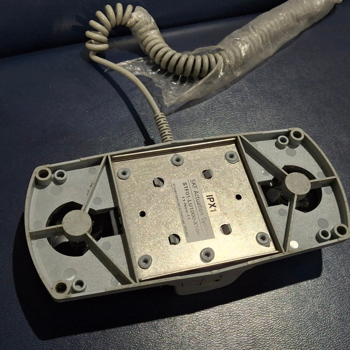 Armedica Performa 3-Section Treatment Table