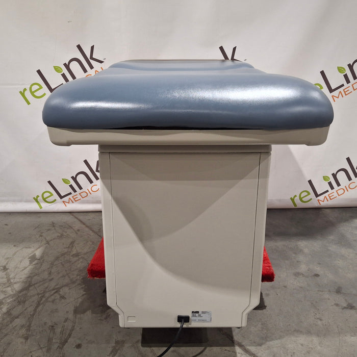 Midmark Midmark 204 Exam Table Exam Chairs / Tables reLink Medical