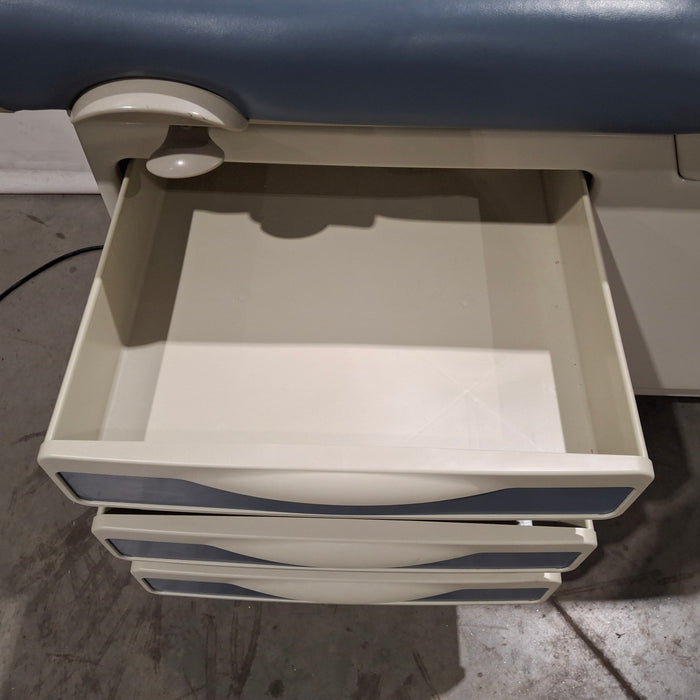 Midmark Midmark 204 Exam Table Exam Chairs / Tables reLink Medical