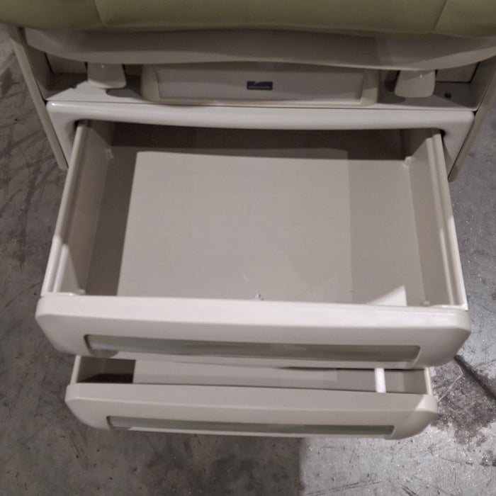 Midmark Midmark 604 Manual Examination Table Exam Chairs / Tables reLink Medical