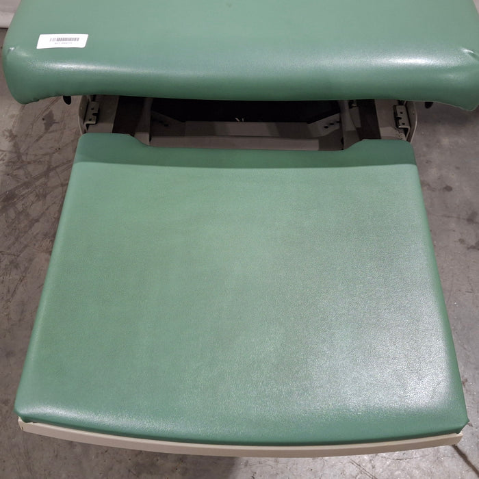 Midmark 204 Exam Table