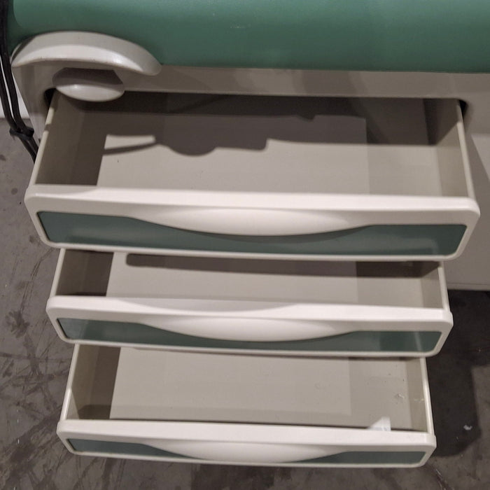 Midmark 204 Exam Table