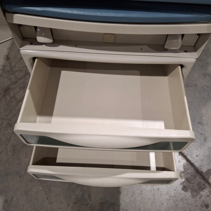 Midmark 204 Exam Table