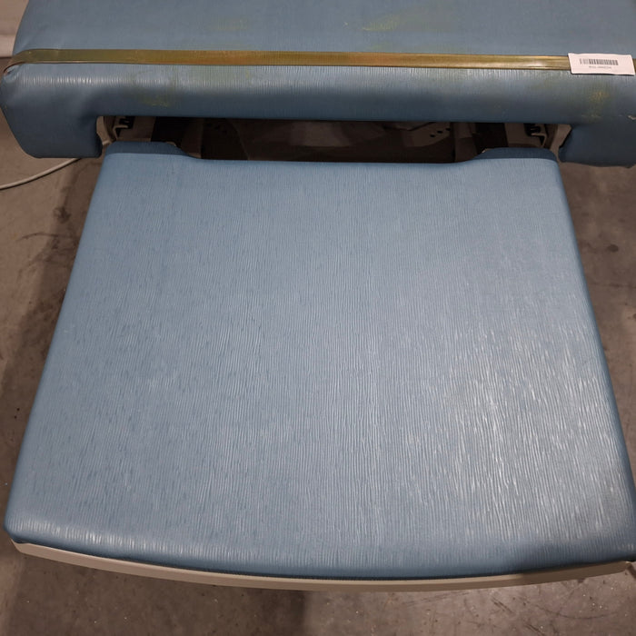 Midmark 204 Exam Table