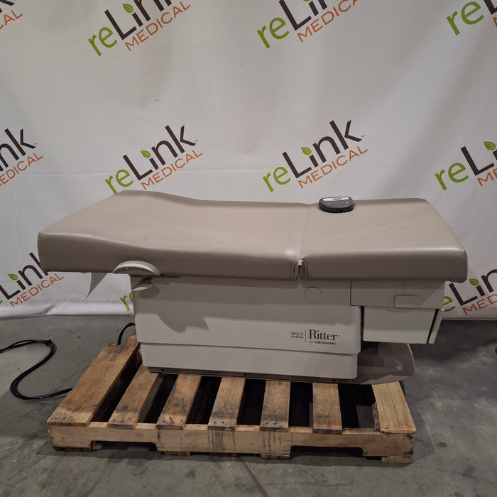 Midmark 222 Procedure Chair