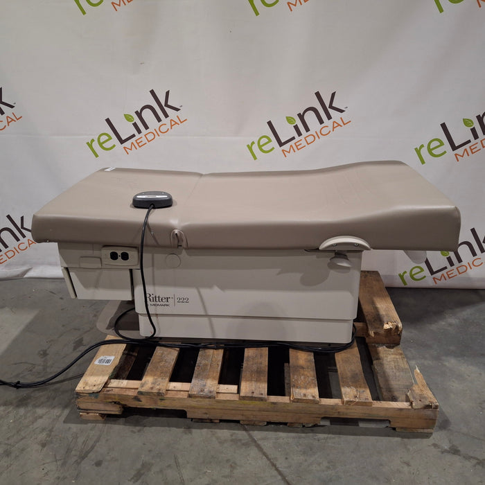 Midmark 222 Procedure Chair