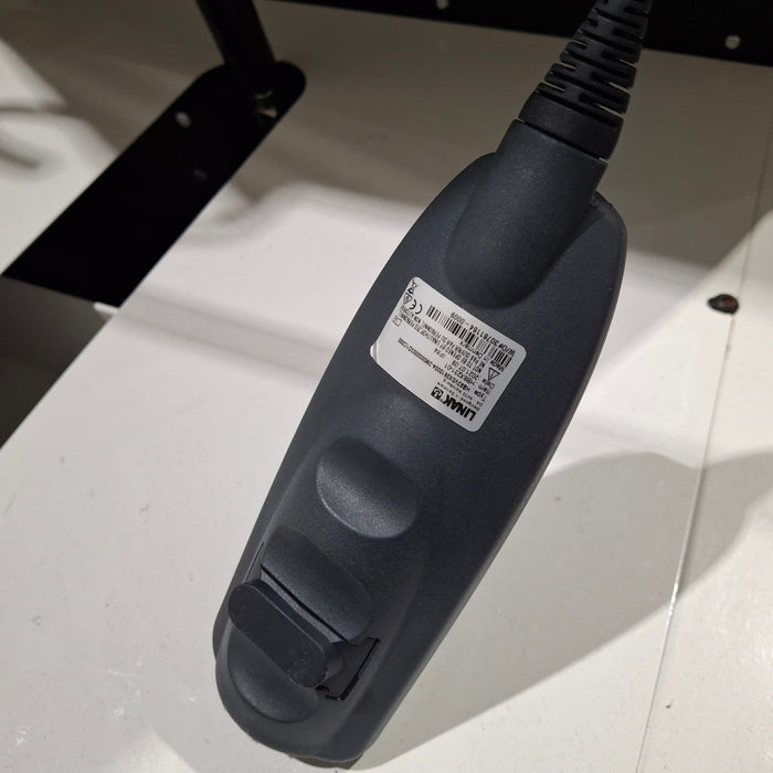 UMF Medical 4070 Power Exam Chair