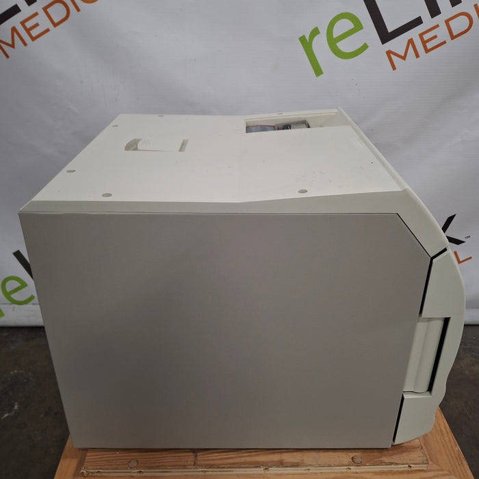Midmark Midmark M11-022 UltraClave Autoclave Sterilizer Sterilizers & Autoclaves reLink Medical