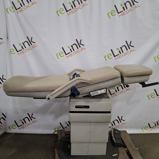 Midmark Midmark 417 Podiatry Power Chair Exam Chairs / Tables reLink Medical