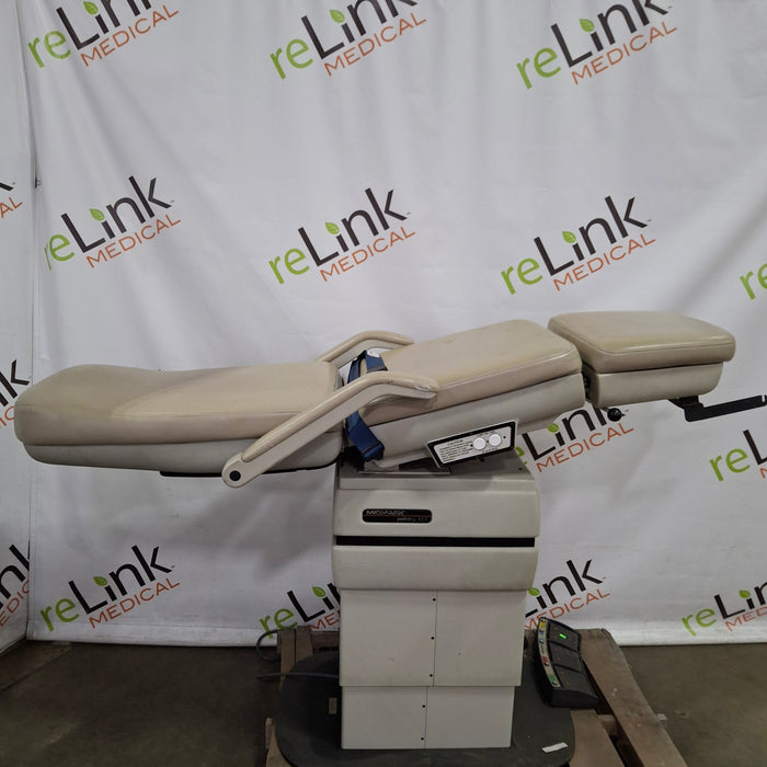 Midmark Midmark 417 Podiatry Power Chair Exam Chairs / Tables reLink Medical