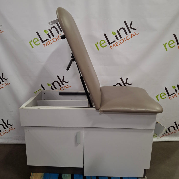 Clinton Industries Clinton Industries Family Practices Manual Exam Table Exam Chairs / Tables reLink Medical