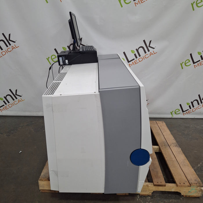 Roche Diagnostics Roche Diagnostics Integra 400 Plus Chemistry Analyzer Clinical Lab reLink Medical