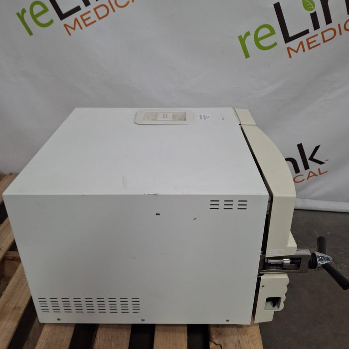 VWR VWR AS12 Autoclave Sterilizer Sterilizers & Autoclaves reLink Medical