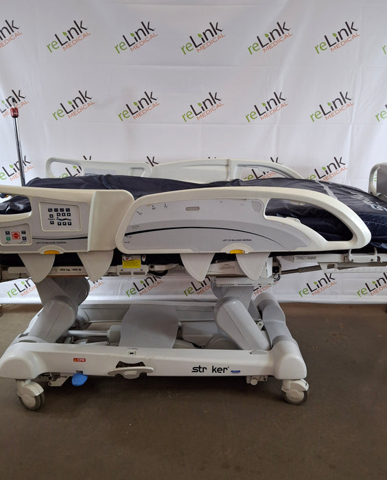 Stryker InTouch 2141 Critical Care Hospital Bed