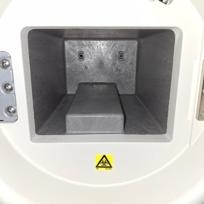 BioMerieux BioMerieux Vitek 2 Compact Automated Microbiological Analyzer Clinical Lab reLink Medical