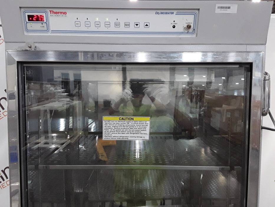 Thermo Scientific Thermo Scientific 397 Co2 Incubator Research Lab reLink Medical
