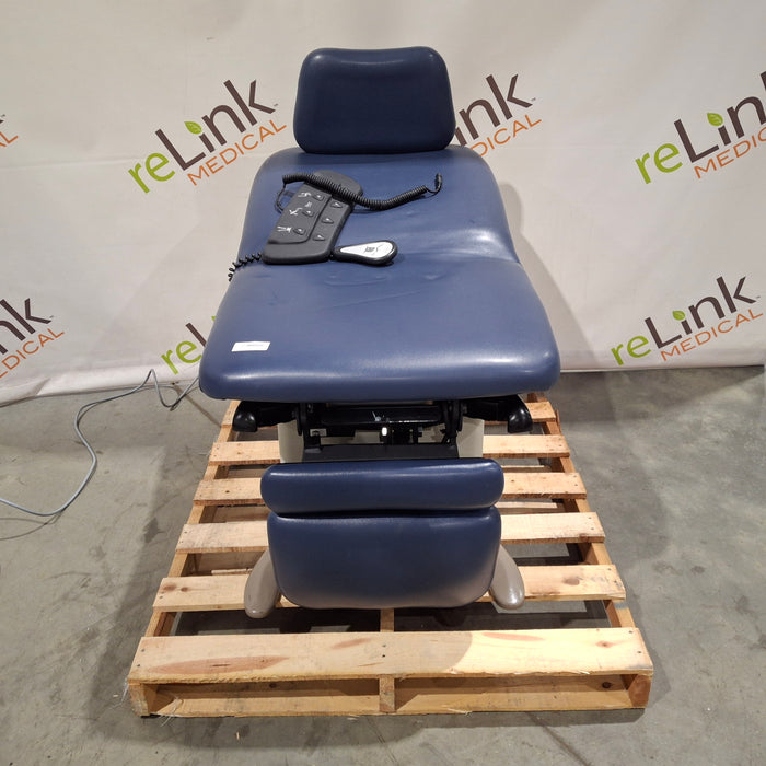 Midmark 230 Power Procedure Chair