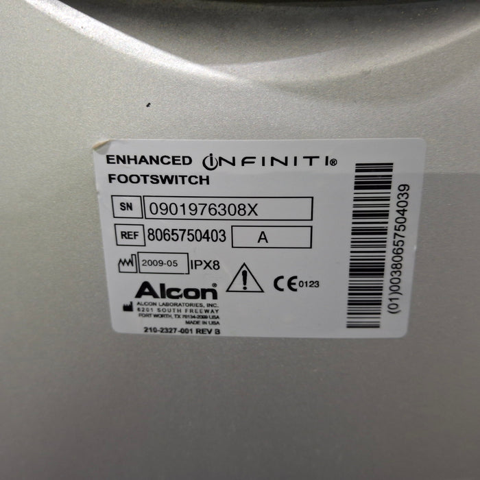 Alcon Laboratories Inc Infiniti w/ Ozil Phacoemulsifier