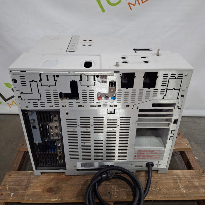 Hewlett Packard 6890 Gas Chromatograph