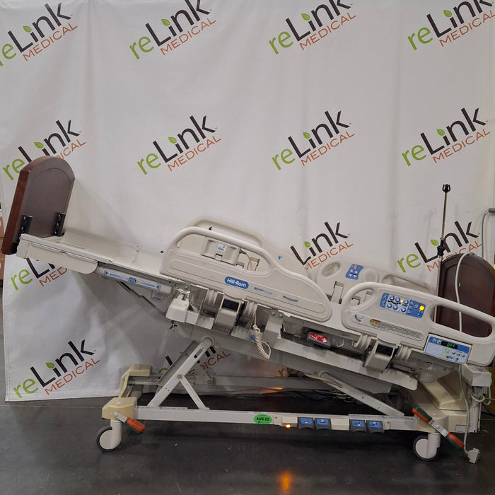 Hill-Rom Hill-Rom Versacare P3200 Bed Beds & Stretchers reLink Medical