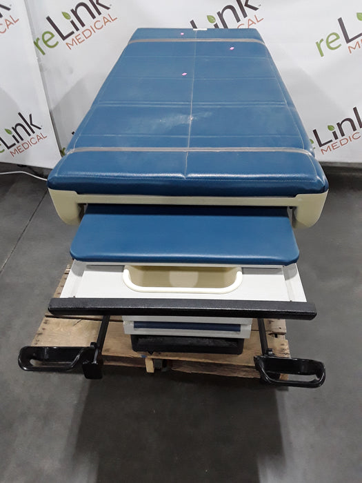 Midmark 404 Exam Table