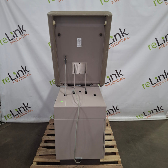 Midmark Midmark Ritter Model 104 Exam Table Exam Chairs / Tables reLink Medical