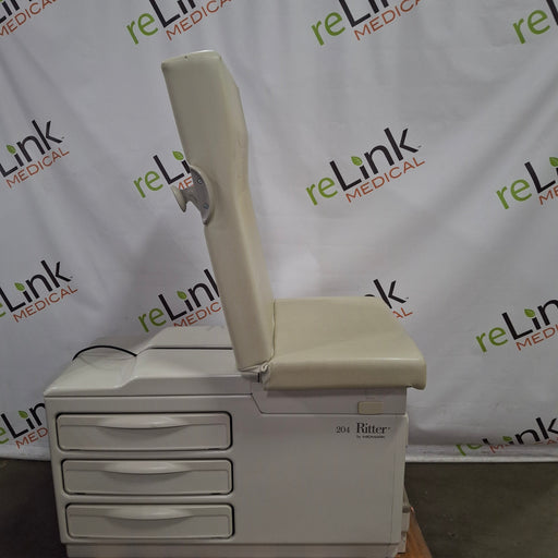 Midmark Midmark 204 Exam Table Exam Chairs / Tables reLink Medical