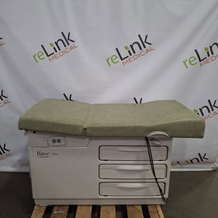 Midmark 204 Exam Table