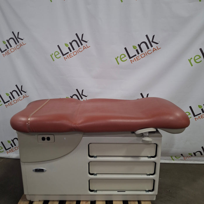 Midmark Midmark 604 Manual Examination Table Exam Chairs / Tables reLink Medical