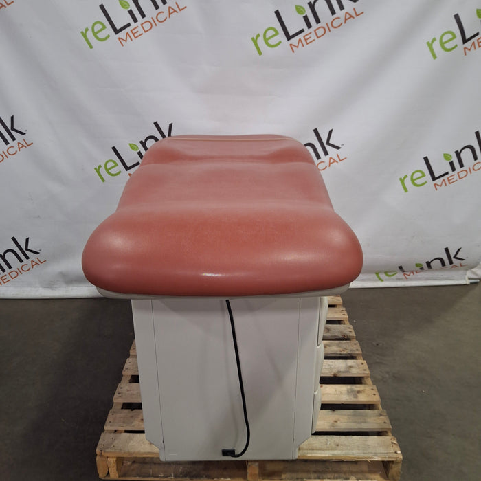 Midmark Midmark 604 Manual Examination Table Exam Chairs / Tables reLink Medical
