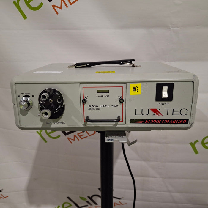 Luxtec Luxtec 9300 Xenon Series 9000 Light Source Surgical Equipment reLink Medical