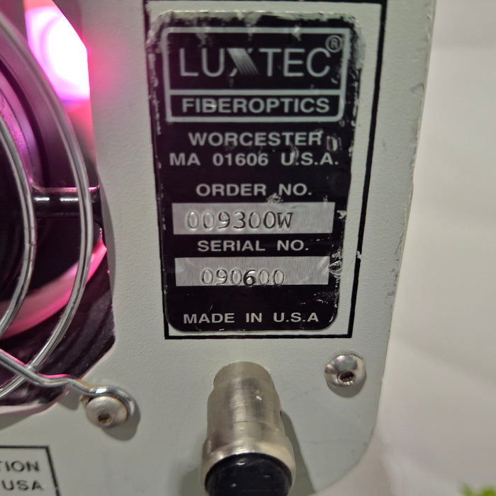 Luxtec Luxtec 9300 Xenon Series 9000 Light Source Surgical Equipment reLink Medical