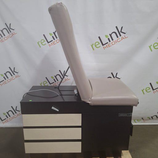 Midmark Midmark Ritter Model 104 Exam Table Exam Chairs / Tables reLink Medical