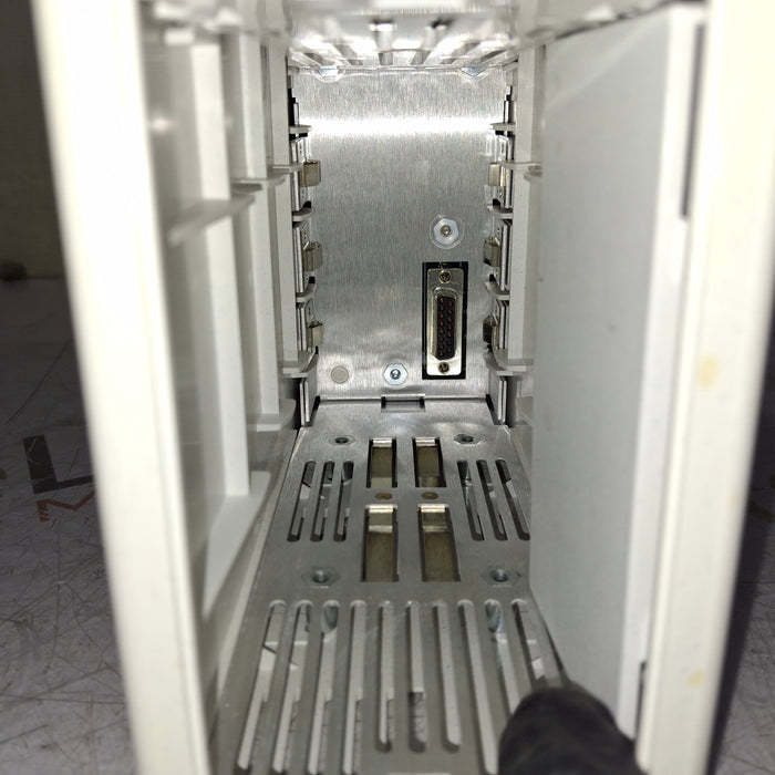 Spacelabs Healthcare 90499 Module Rack