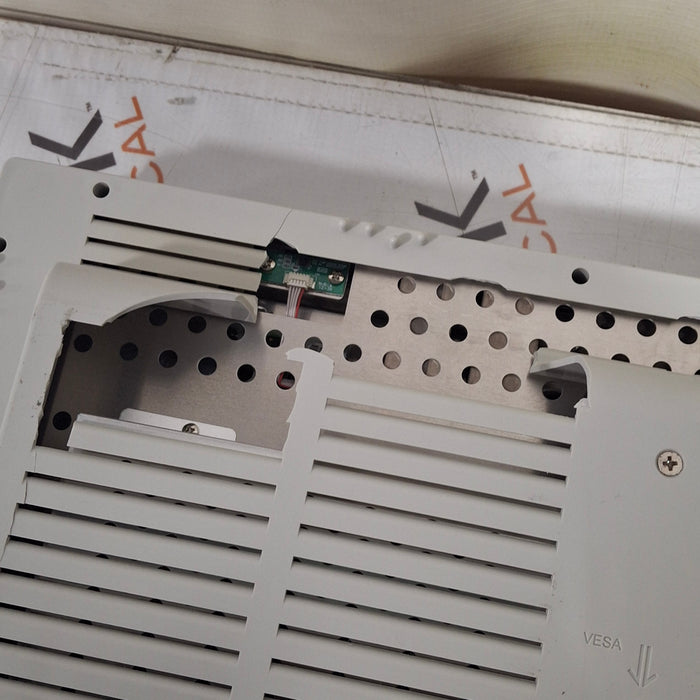 Stryker Stryker WiSe 26" HDTV Surgical Display 240-030-970 Monitor Rigid Endoscopy reLink Medical