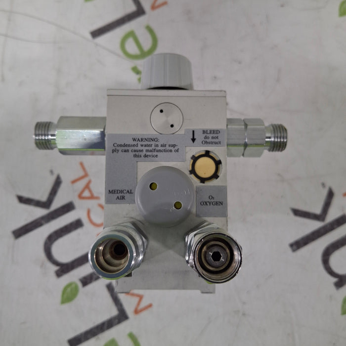 CareFusion Bird Low Flow Air/O2 Blender