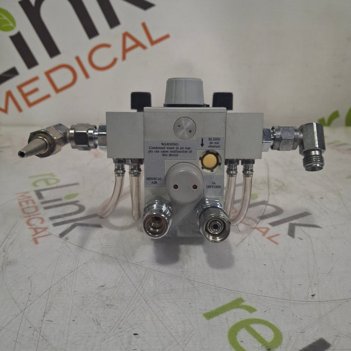 CareFusion CareFusion Bird Low Flow Air/O2 Blender Respiratory reLink Medical