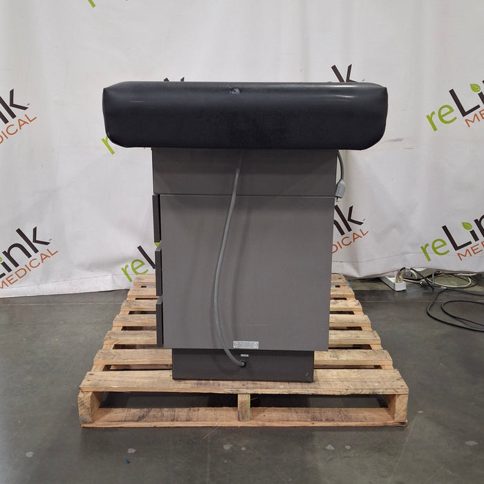 Ritter 104 Exam Table