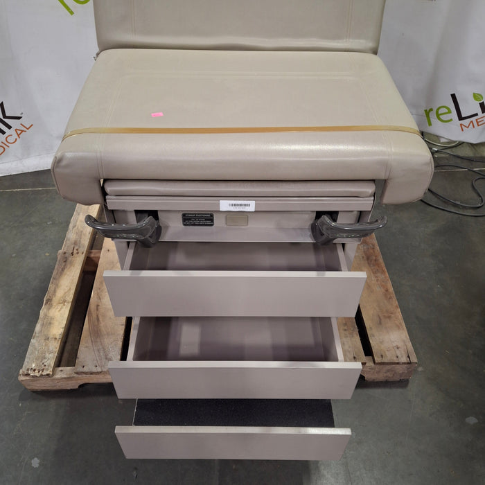 Ritter 104 Exam Table