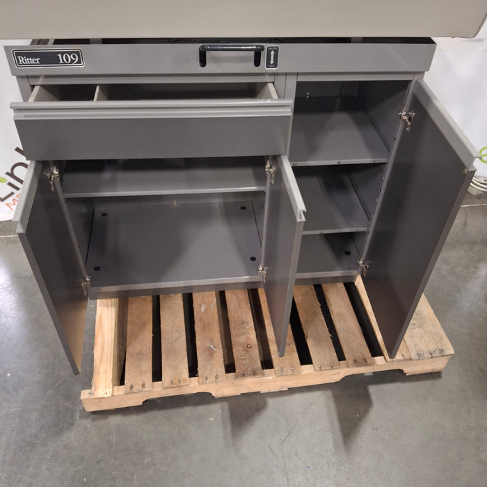 Midmark Midmark 109 Pediatric Table Exam Chairs / Tables reLink Medical