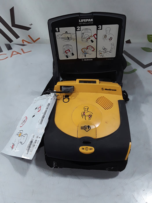 Medtronic Medtronic LifePak CR Plus Defibrillator Defibrillators reLink Medical